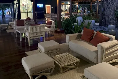 Adaaran Select Meedhupparu