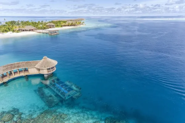 Maldives Resorts With Underwater Restaurants