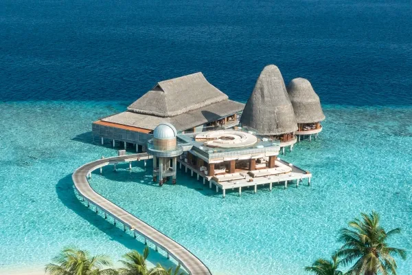Maldives Resorts With Underwater Restaurants