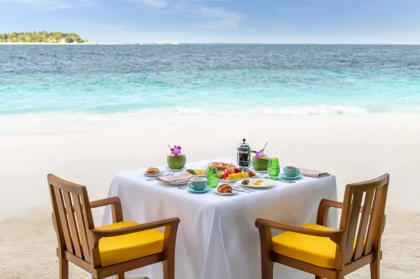 Maldives All-Inclusive vs Half Board – Which Is Better?