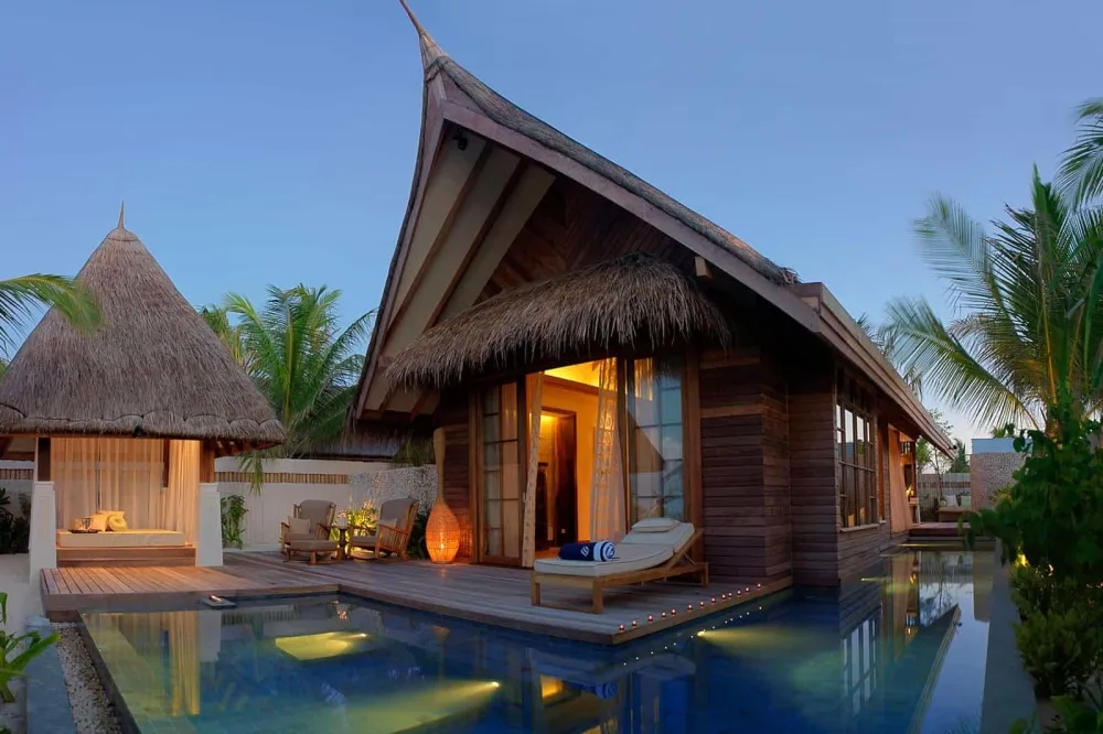 Beachfront Bliss Awaits – Choose from Villas with or without Private Pools