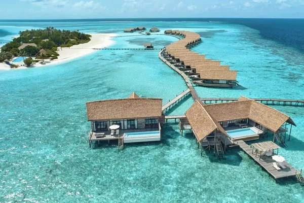 COMO Cocoa Island � Resort View 3