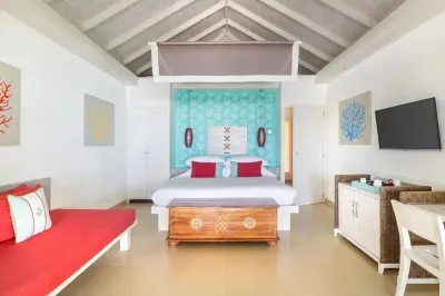 Deluxe Room - Beachfront, Terrace � Photo 2