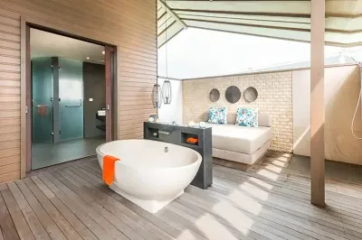Overwater Villa - Sunrise � Photo 5