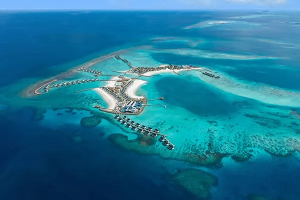 Centara Grand Lagoon Maldives � Resort View 1