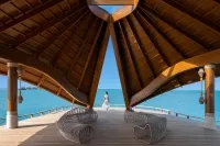 Centara Grand Lagoon Maldives � Resort Photo 7