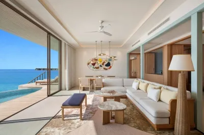 Three-Bedroom Sunset Overwater Pool Residence � Photo 4