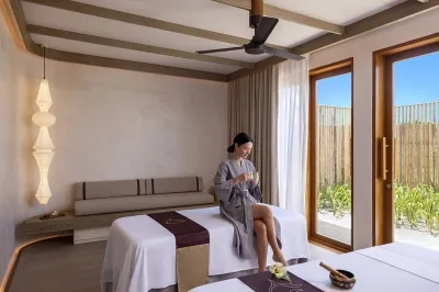Spa Cenvaree Retreat � Experience at Centara Grand Lagoon Maldives