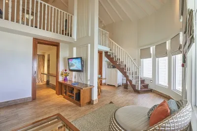 Club Two Bedroom Beach Pool Villa � Photo 2