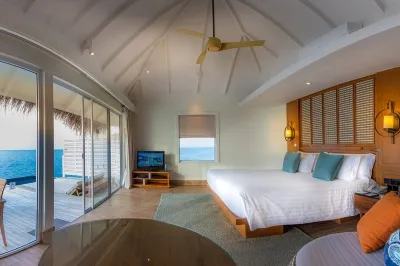 Family Overwater Villa with Kids Bedroom � Photo 1