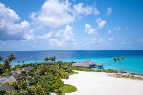 Sirru Fen Fushi Private Lagoon Resort � Resort View 2