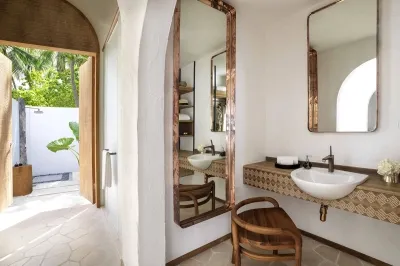 Sunrise Beach Villa with Pool � Photo 4