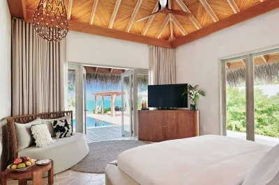 Two Bedroom Sunset Beach Villa with Pool � Photo 2