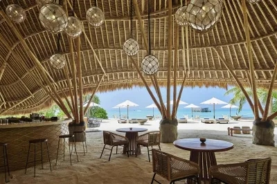 Onu Onu � Dining at Sirru Fen Fushi Private Lagoon Resort
