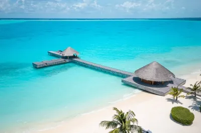 Family Castaway Picnic � Experience at Sirru Fen Fushi Private Lagoon Resort