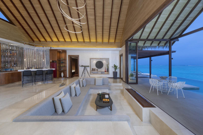 THE CRESCENT � Photo 3