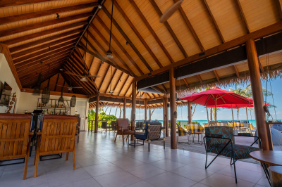 Magical Pool Bar � Dining at Melia Whale Lagoon Maldives