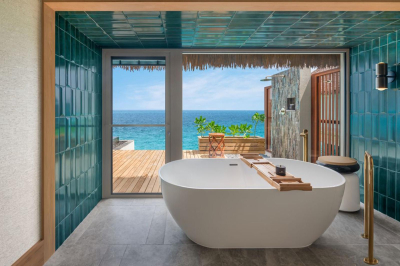 One Bedroom Overwater Pool Villa � Photo 4