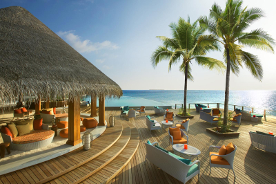 Sand Bar � Dining at Dusit Thani Maldives