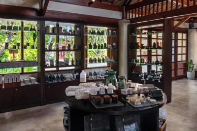 Banyan Tree Gallery � Experience at Banyan Tree Vabbinfaru