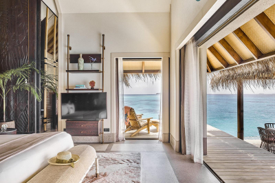 THREE BEDROOM OCEAN RESIDENCE WITH TWO POOLS � Photo 5