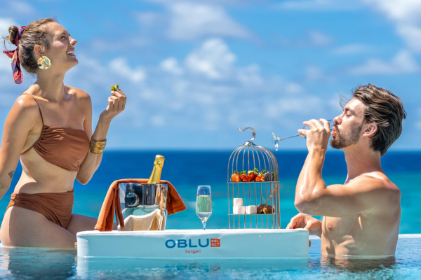 OBLU SELECT Sangeli