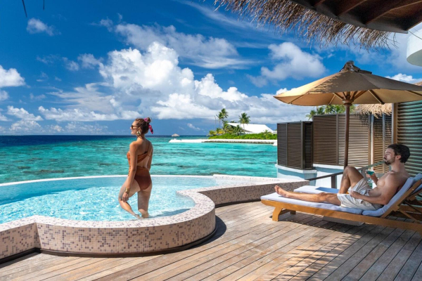 Honeymoon Select Ocean Villa � OBLU SELECT Sangeli, Maldives