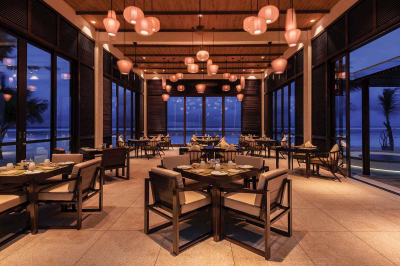 The Courtyard � Dining at OBLU SELECT Sangeli