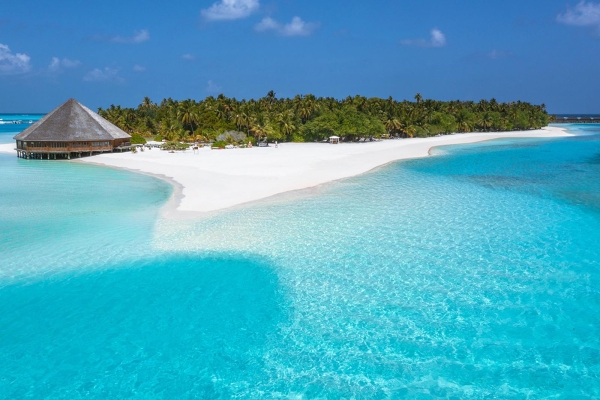 Meeru Island Resort and Spa � Resort View 2