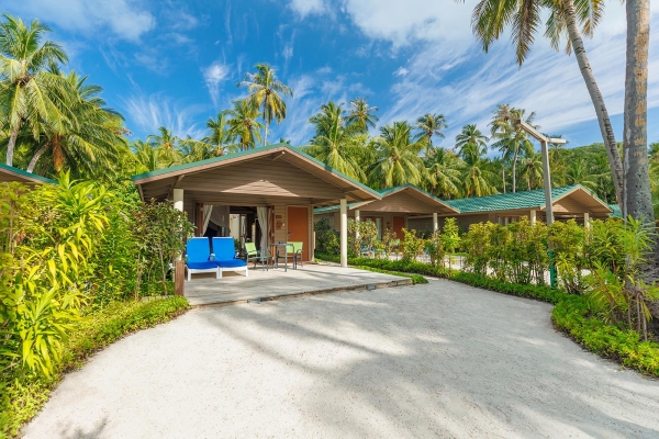 Jacuzzi Beach Villas � Meeru Island Resort and Spa, Maldives