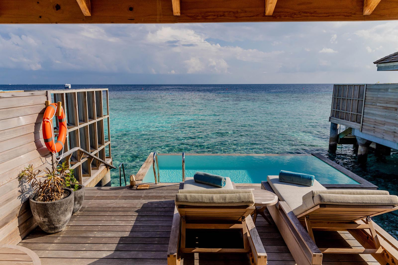 LAGOON POOL VILLA