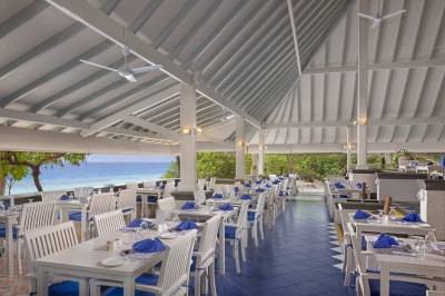 Main Restaurant � Dining at Adaaran Club Rannalhi Maldives