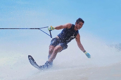 Water Ski � Experience at Adaaran Prestige Vadoo
