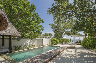 Sunrise Family Beach Villa with Pool � Photo 1