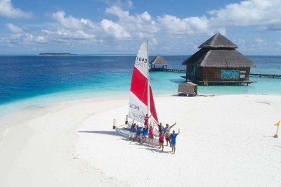 Catamaran Sailing � Experience at Adaaran Select Hudhuran Fushi