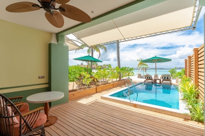 Beach Room with Pool � Photo 1