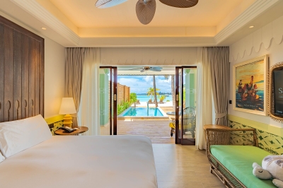 Beach Room with Pool � Photo 3