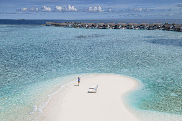 Four Seasons Resort Maldives at Landaa Giraavaru � Resort View 2