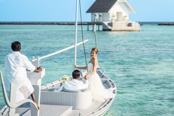 Four Seasons Resort Maldives at Landaa Giraavaru � Resort View 3