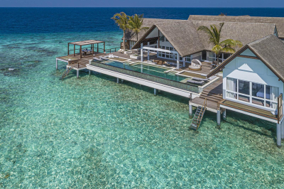 Sunset Three-Bedroom Water Suite � Photo 5