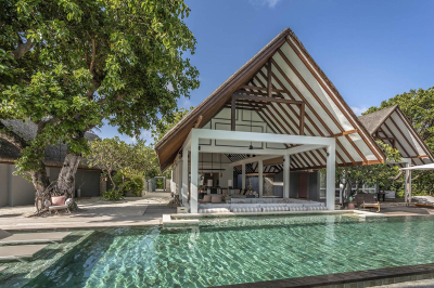 Two-Bedroom Royal Beach Villa � Photo 1