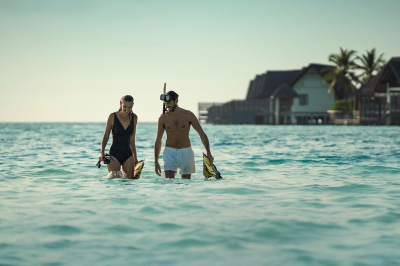 Pool & Water Sports � Experience at Four Seasons Resort Maldives at Landaa Giraavaru