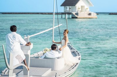 Real Wedding Experiences � Experience at Four Seasons Resort Maldives at Landaa Giraavaru