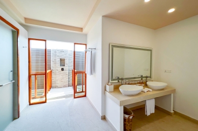Deluxe Water Villa � Photo 4