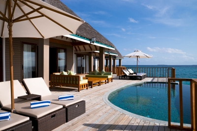 Over Water Pool Residence � Photo 4
