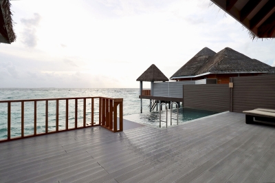 Over Water Suite with Pool � Photo 5