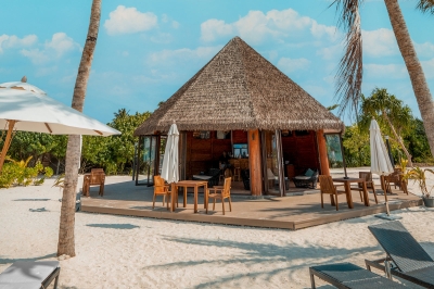 Beach Bar � Dining at Brennia Kottefaru Maldives