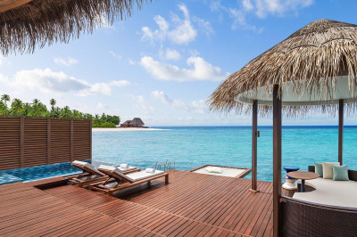 Superior Overwater Villa � Photo 2