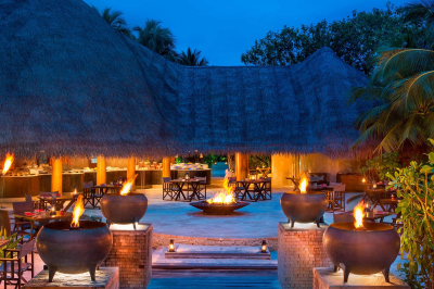 FIRE � Dining at W Maldives