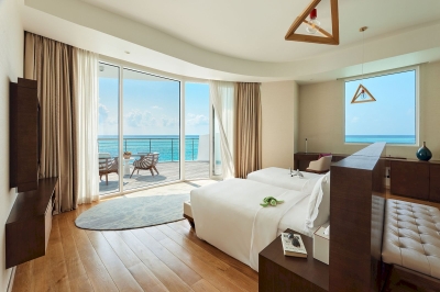 Three Bedroom Olhahali Water Retreat with Pool � Photo 3